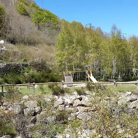 6b Dans Les Pyrenees Proche D'andorre Chalet