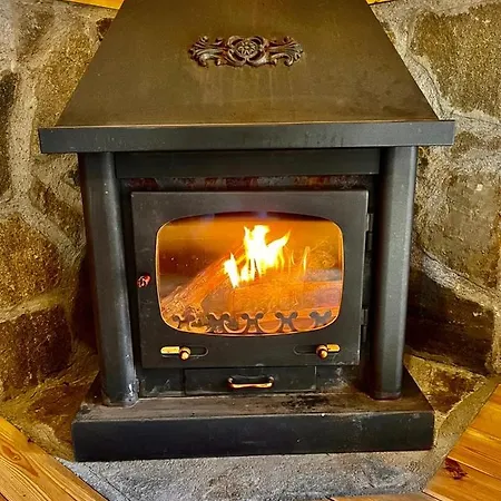 Chalet 6b Dans Les Pyrenees Proche D'andorre L'Hospitalet-pres-l'Andorre