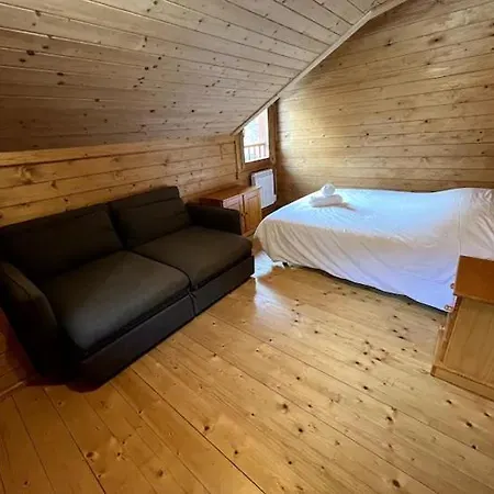 Chalet 6b Dans Les Pyrenees Proche D'andorre L'Hospitalet-pres-l'Andorre