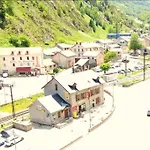 6b Dans Les Pyrenees Proche D'andorre Domek alpejski *