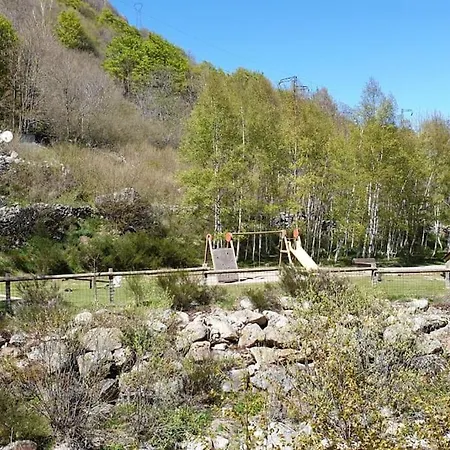 6b Dans Les Pyrenees Proche D'andorre 샬레
