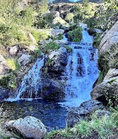6b Dans Les Pyrenees Proche D'andorre