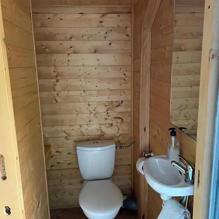 6b Dans Les Pyrenees Proche D'andorre